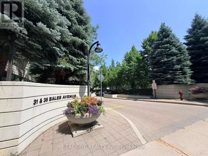 #1607 31 Bales Avenue, Toronto (Willowdale East), Ontario, M2N7L6, Toronto (Willowdale East), Ontario — photo 1 of 5