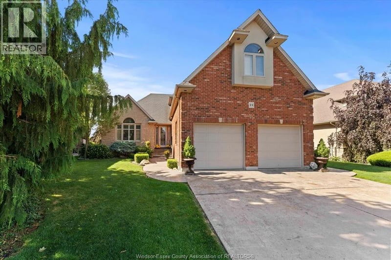 24 SANDY LAKE, Leamington, Ontario, N8H5J3, Leamington, Ontario — photo 1 of 5