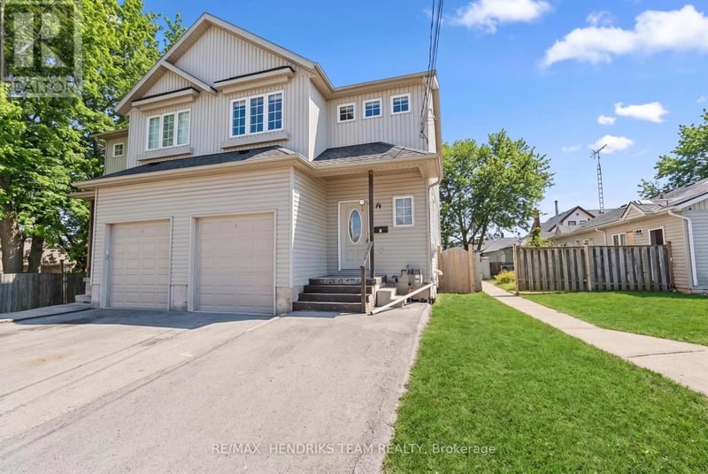 2 Townline Road East, Thorold (Thorold Downtown), Ontario, L2V2C3, Thorold (Thorold Downtown), Ontario — photo 1 of 5