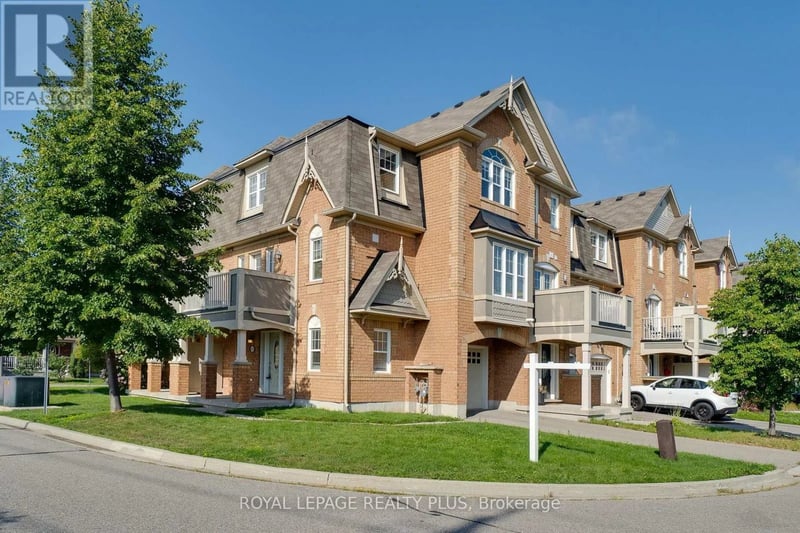 501 Cavanagh Lane, Milton (WI Willmott), Ontario, L9T8G3, Milton (WI Willmott), Ontario — photo 1 of 5
