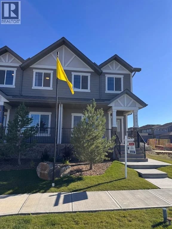 943 Legacy Circle Southeast, Calgary, Alberta, T2Z5Z7, Calgary, Alberta — photo 1 of 5