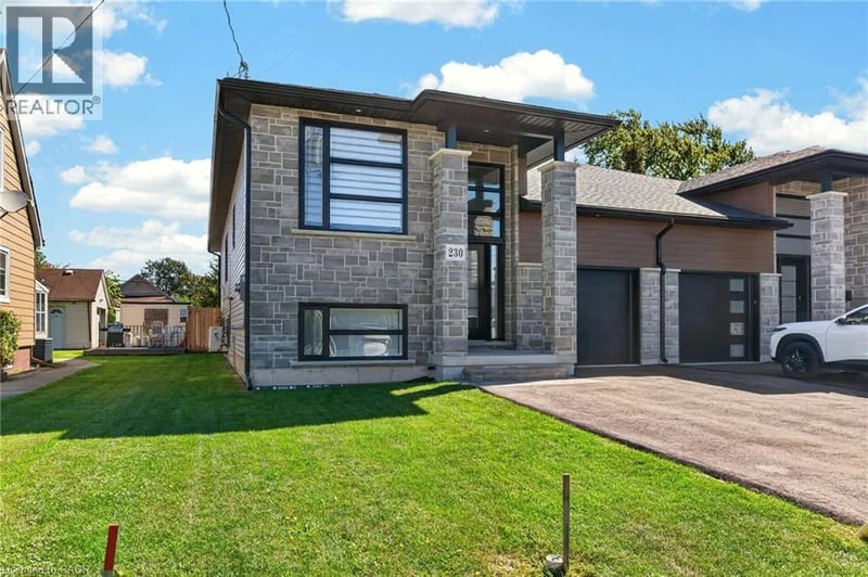 230 KNOLL Street, Port Colborne, Ontario, L3K5B6, Port Colborne, Ontario — photo 1 of 5