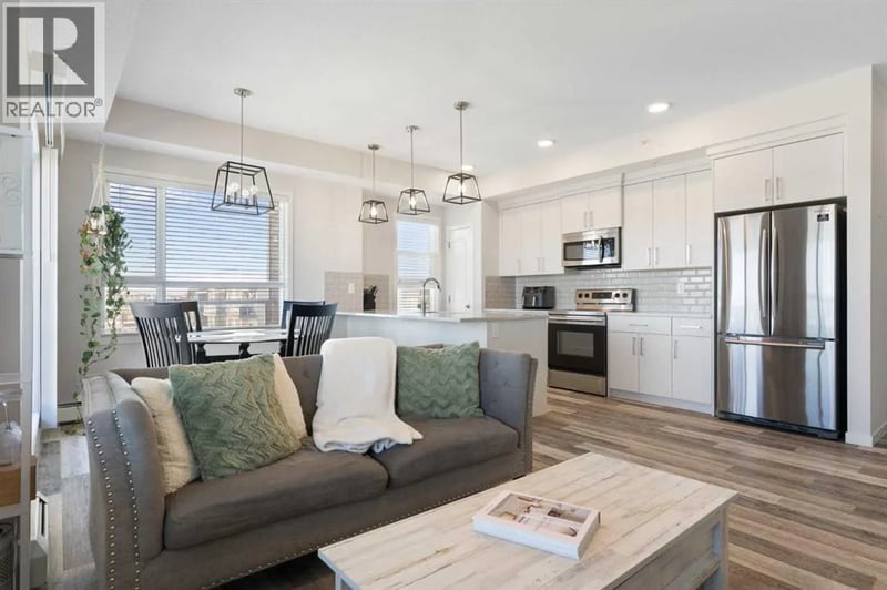 300 Harvest Hills Place Northeast, Calgary, Alberta, T3K2P4, Calgary, Alberta — photo 1 of 5