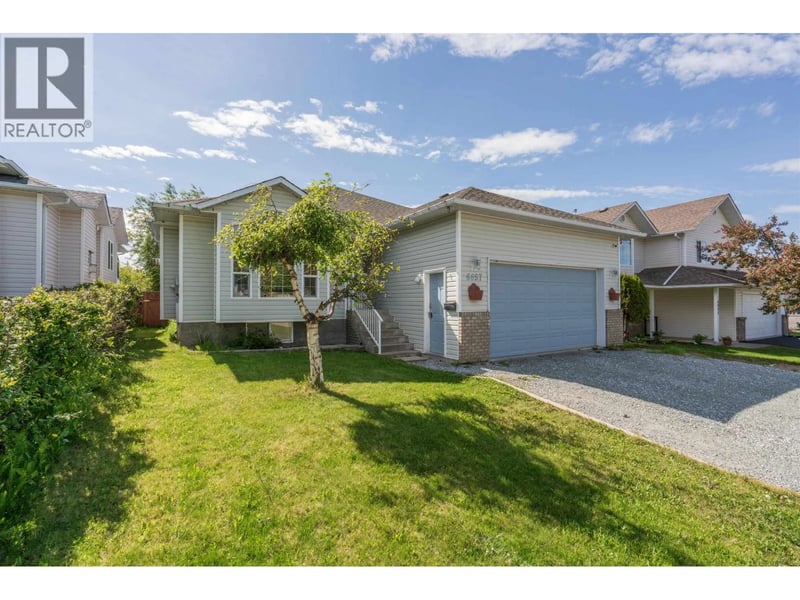 6857 WESTGATE Avenue, Prince George, British Columbia, V2N5R2, Prince George, British Columbia — photo 1 of 5