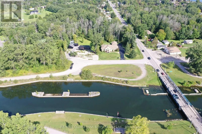 5 Old Carrying Place Road, Quinte West (Murray Ward), Ontario, K0K1L0, Quinte West (Murray Ward), Ontario — photo 1 of 5