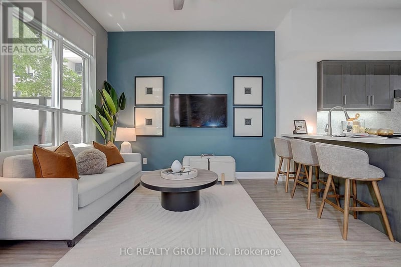 #205 33 Clegg Road, Markham (Unionville), Ontario, L6G0G6, Markham (Unionville), Ontario — photo 1 of 5
