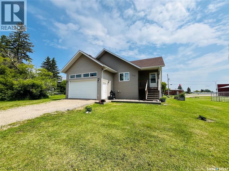 113 Robertson STREET, Maryfield, Saskatchewan, S0G3K0, Maryfield, Saskatchewan — photo 1 of 5