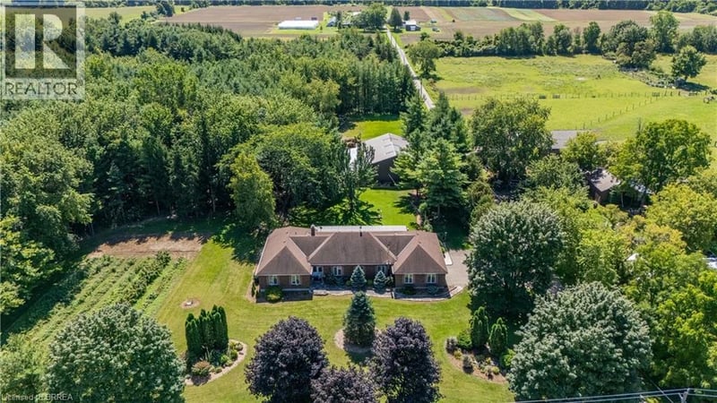 1170 THOMPSON Road East, Waterford, Ontario, N0E1Y0, Waterford, Ontario — photo 1 of 5