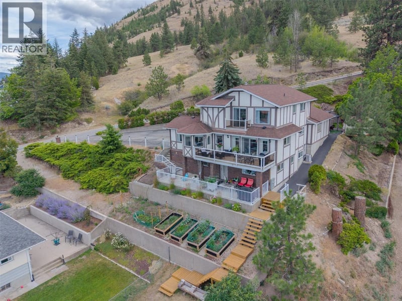 8188 Milne Road, Summerland, British Columbia, V0H1Z7, Summerland, British Columbia — photo 1 of 5