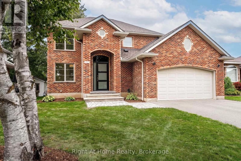 310 Briarhill Drive, Stratford, Ontario, N5A7S2, Stratford, Ontario — photo 1 of 5