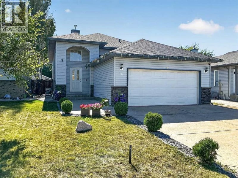 36 Kodiak Boulevard North, Lethbridge, Alberta, T1H6S7, Lethbridge, Alberta — photo 1 of 5