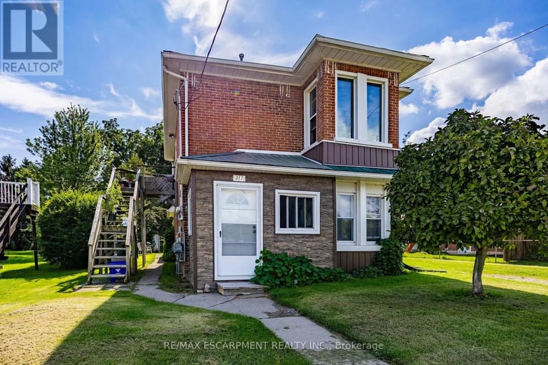 317 St Patrick Street, Norfolk (Port Dover), Ontario, N0A1N0, Norfolk (Port Dover), Ontario — photo 1 of 5