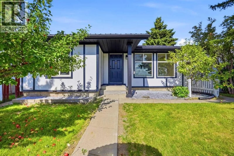219 Falwood Way Northeast, Calgary, Alberta, T3J1A9, Calgary, Alberta — photo 1 of 5
