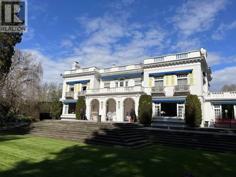 3380 THE Crescent, Vancouver, British Columbia, V6H1T8, Vancouver, British Columbia — photo 1 of 5