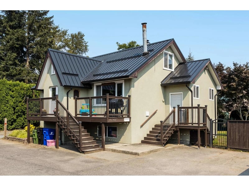 46307 RIVERSIDE Drive, Chilliwack, British Columbia, V2P3L2, Chilliwack, British Columbia — photo 1 of 5