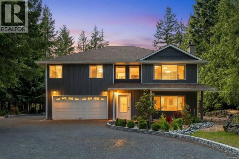 7910 Tugwell Road, Sooke, British Columbia, V9Z0J8, Sooke, British Columbia — photo 1 of 5