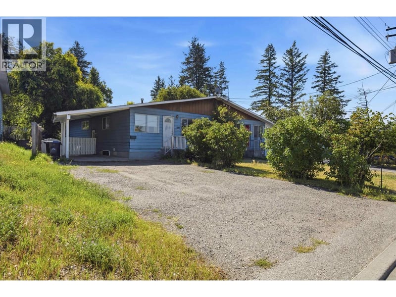 1180A BLAIR Street, Williams Lake, British Columbia, V2G1X2, Williams Lake, British Columbia — photo 1 of 5