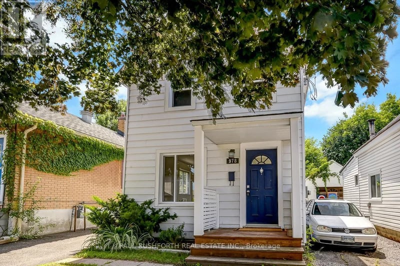 978 Admiral Avenue, Ottawa, Ontario, K1Z6L9, Ottawa, Ontario — photo 1 of 5