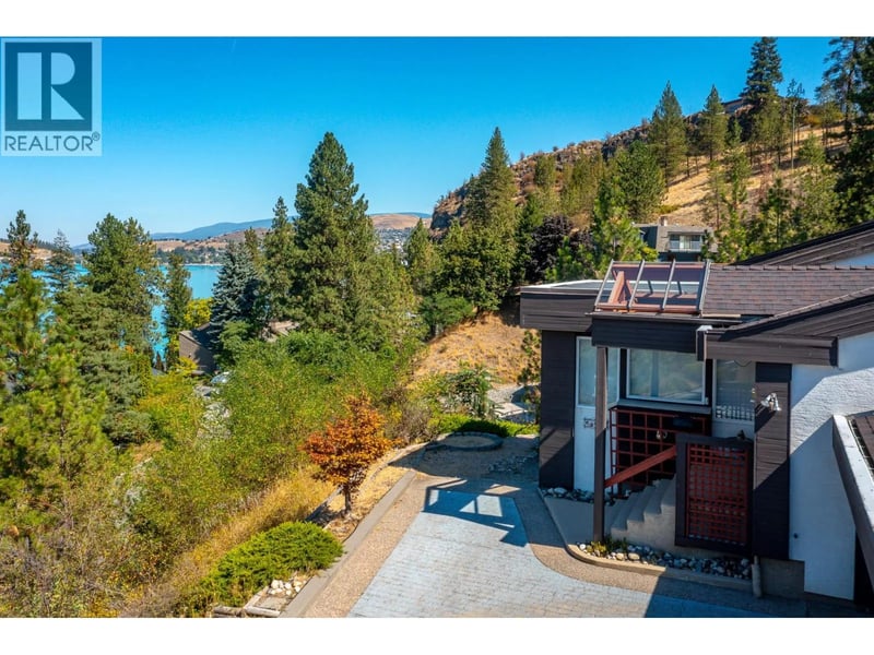 14175 Tamarack Drive, Coldstream, British Columbia, V1B2E1, Coldstream, British Columbia — photo 1 of 5