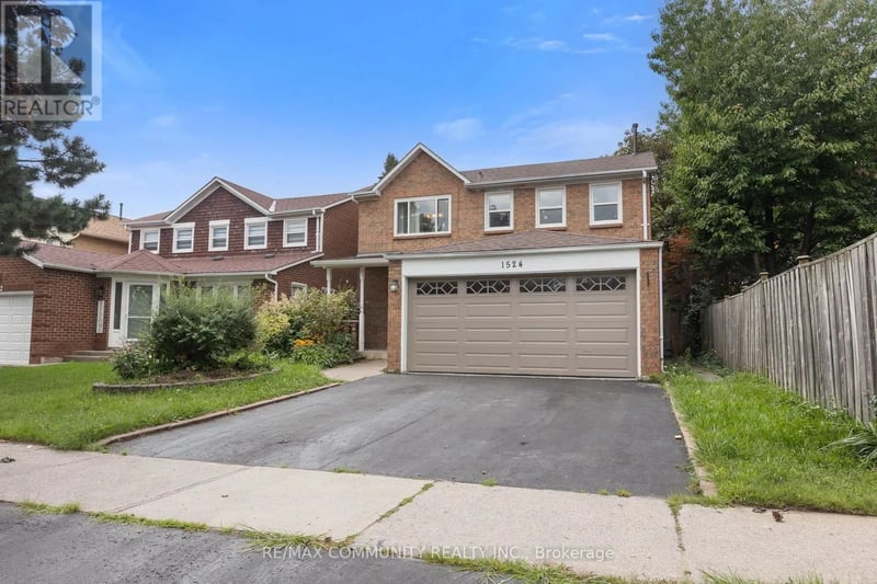 1524 Amberlea Road South, Pickering (Amberlea), Ontario, L1V4T7, Pickering (Amberlea), Ontario — photo 1 of 5