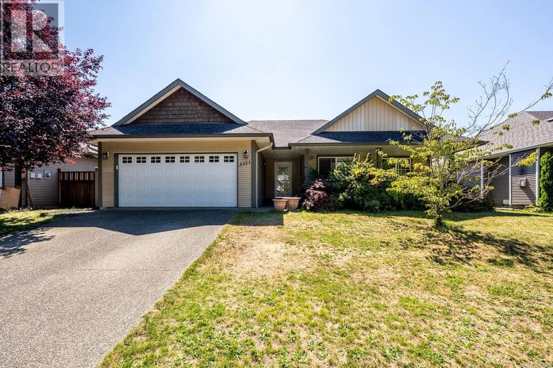 3351 Coniston Crescent, Cumberland, British Columbia, V0R1S0, Cumberland, British Columbia — photo 1 of 5