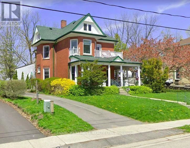 114 Frances Street, Ingersoll (Ingersoll - South), Ontario, N5C2H3, Ingersoll (Ingersoll - South), Ontario — photo 1 of 5