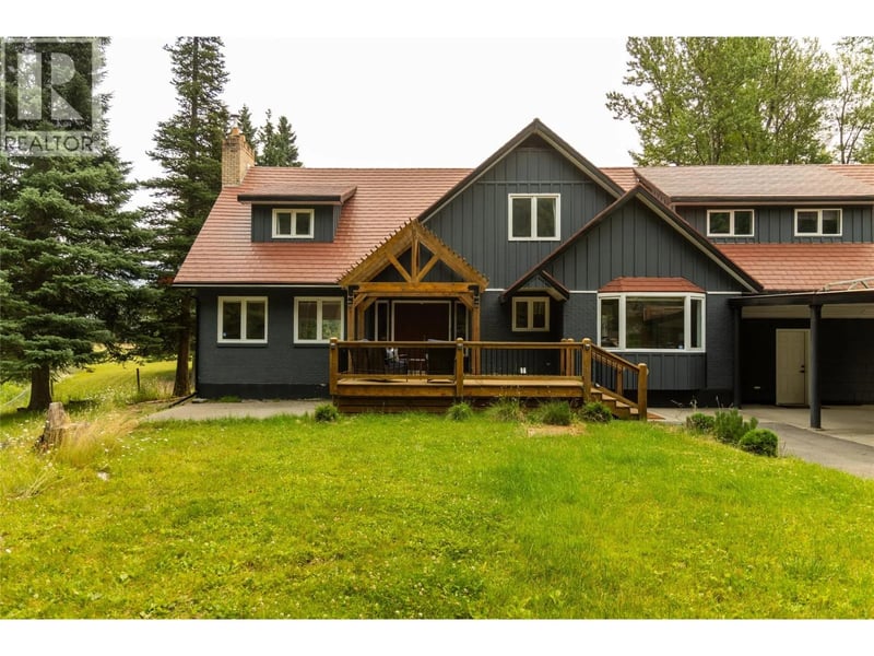 3292 Anderson Road, Fernie, British Columbia, V0B1M1, Fernie, British Columbia — photo 1 of 5