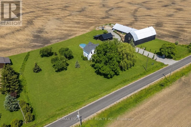 110 Cream Street, Pelham (Fenwick), Ontario, L0S1C0, Pelham (Fenwick), Ontario — photo 1 of 5