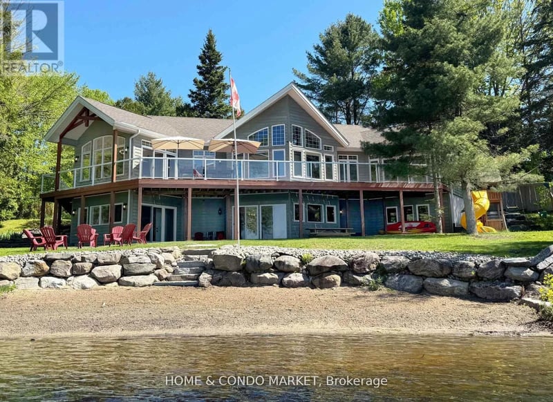 14 Charles Avenue, McKellar, Ontario, P2A0B4, McKellar, Ontario — photo 1 of 5