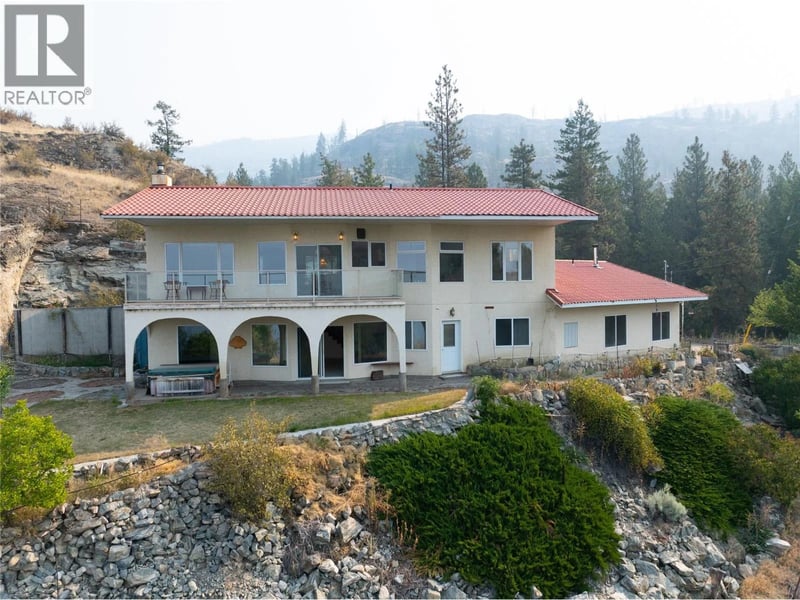 437 Matheson Road, Okanagan Falls, British Columbia, V0H1R5, Okanagan Falls, British Columbia — photo 1 of 5