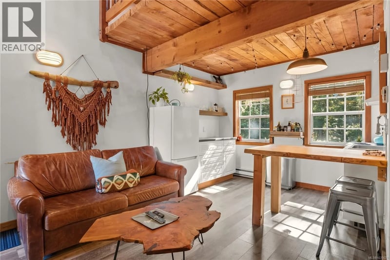#19 1002 Peninsula Road, Ucluelet, British Columbia, V0R3A0, Ucluelet, British Columbia — photo 1 of 5