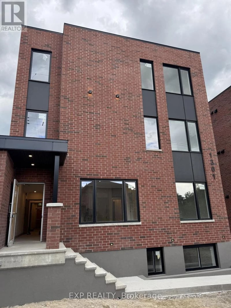 #6 1301 Dorchester Avenue, Ottawa, Ontario, K1Z8E8, Ottawa, Ontario — photo 1 of 5