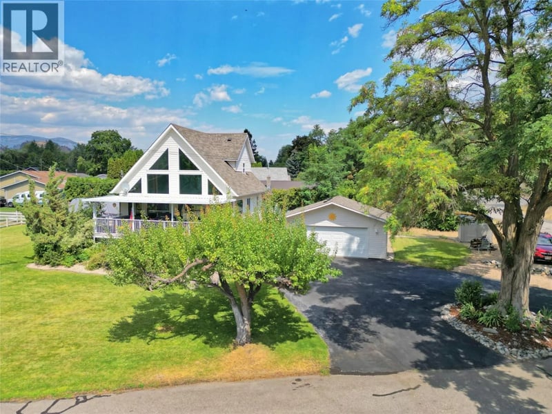 5012 14TH Avenue, Okanagan Falls, British Columbia, V0H1R0, Okanagan Falls, British Columbia — photo 1 of 5