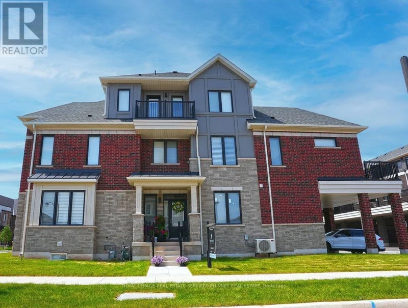 9 Crown Gate, Oakville (GO Glenorchy), Ontario, L6M0W8, Oakville (GO Glenorchy), Ontario — photo 1 of 5