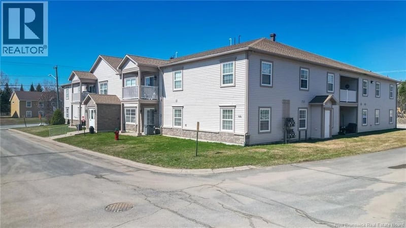 44 Brown Boulevard Unit# 2F, Fredericton, New Brunswick, E3A0L8, Fredericton, New Brunswick — photo 1 of 5