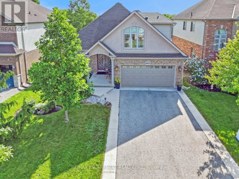 4451 Comfort Crescent, Lincoln (Beamsville), Ontario, L3J1M2, Lincoln (Beamsville), Ontario — photo 1 of 5