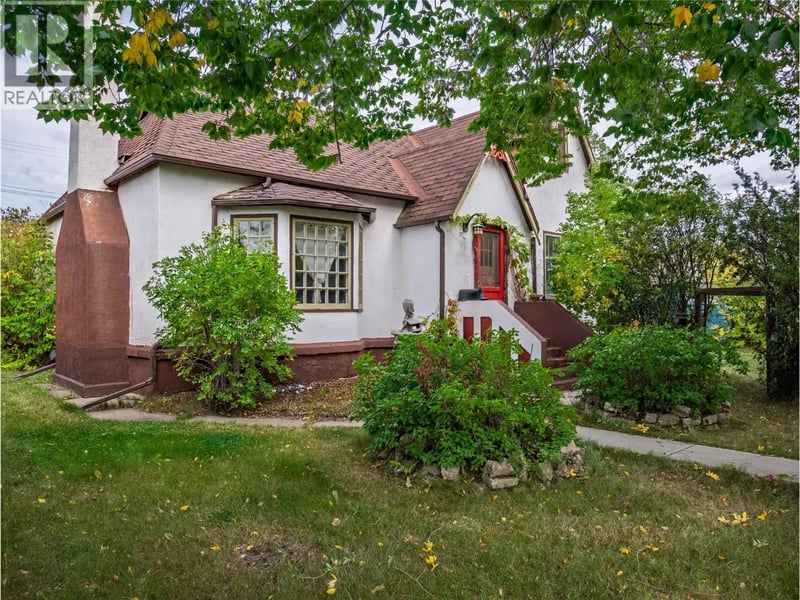 844 104 Avenue, Dawson Creek, British Columbia, V1G2H5, Dawson Creek, British Columbia — photo 1 of 5