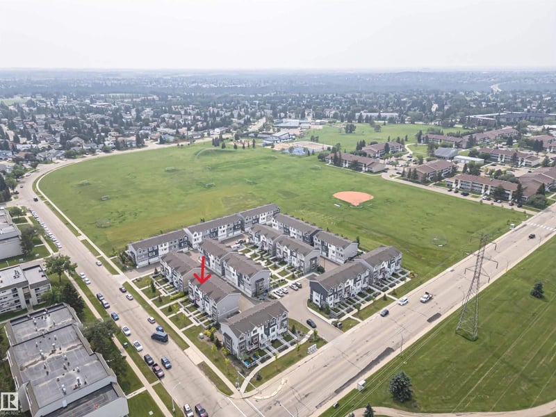 #61 215 SADDLEBACK RD NW, Edmonton, Alberta, T6J5T6, Edmonton, Alberta — photo 1 of 5