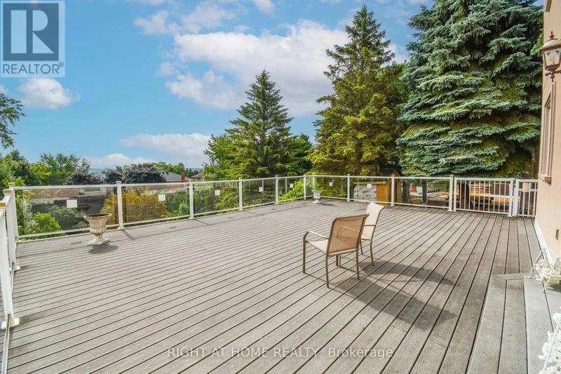 11 Thackeray Crescent, Barrie (Letitia Heights), Ontario, L4N6J6, Barrie (Letitia Heights), Ontario — photo 1 of 5