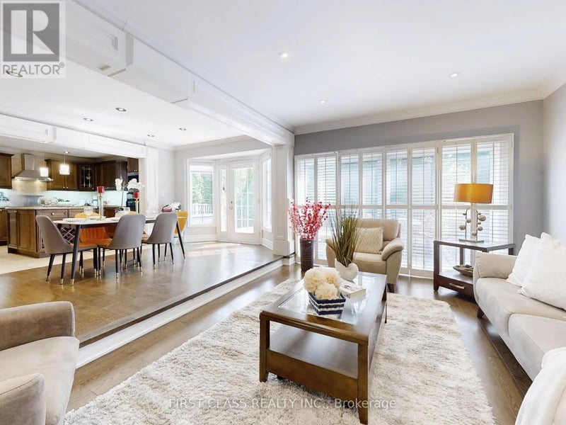 125 Longwater Chase, Markham (Unionville), Ontario, L3R4A9, Markham (Unionville), Ontario — photo 1 of 5