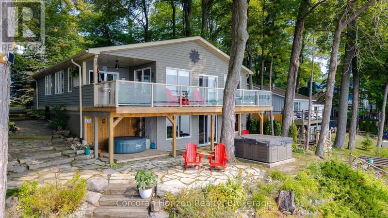 380 ROBINS POINT Road, Tay (Victoria Harbour), Ontario, L0K2A0, Tay (Victoria Harbour), Ontario — photo 1 of 5