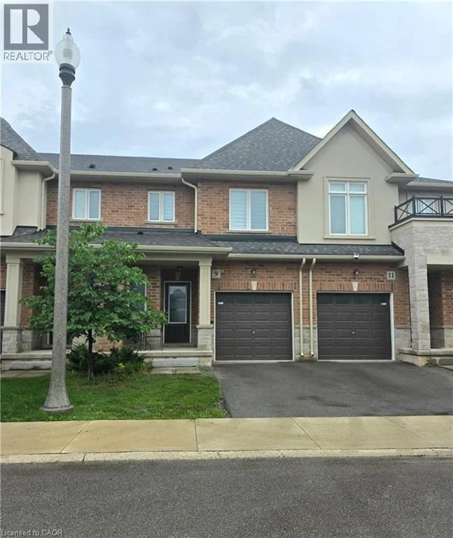 #16 9 ARIETTA Lane, Hamilton, Ontario, L8E0K7, Hamilton, Ontario — photo 1 of 5