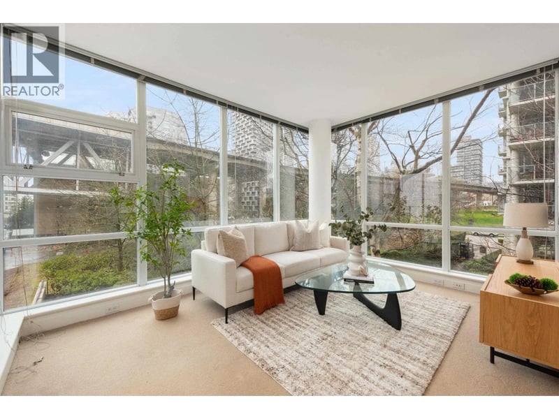#605 633 KINGHORNE Mews, Vancouver, British Columbia, V6Z3H3, Vancouver, British Columbia — photo 1 of 5