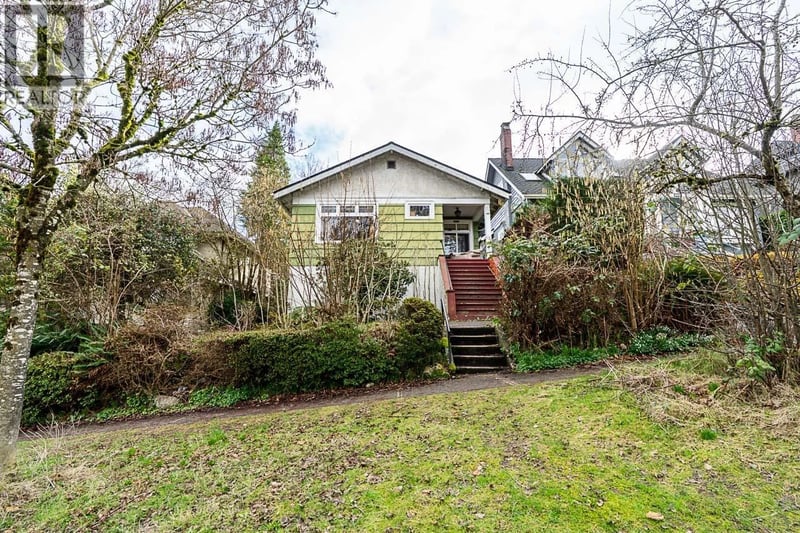 4534 5TH Avenue, Vancouver, British Columbia, V6R1S8, Vancouver, British Columbia — photo 1 of 5