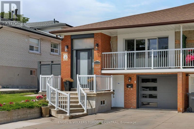 769 Annamore Road, Mississauga (Applewood), Ontario, L4Y2V6, Mississauga (Applewood), Ontario — photo 1 of 5