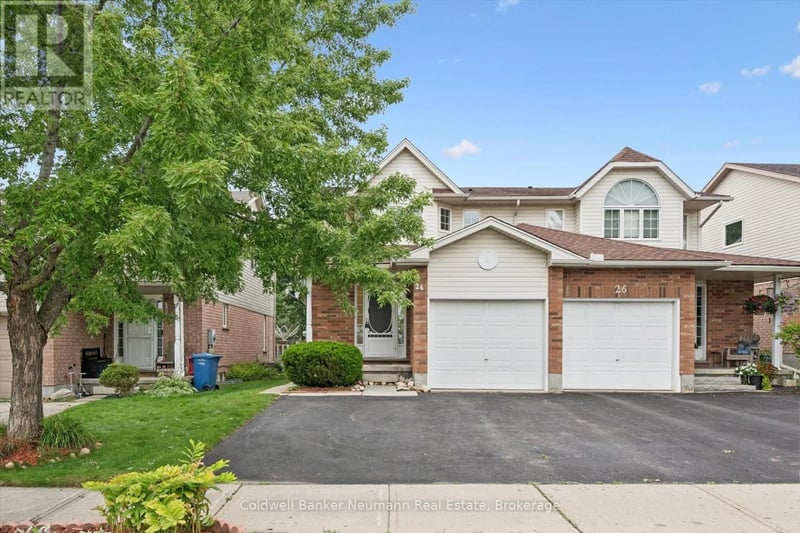 24 Lee Street, Guelph (Grange Road), Ontario, N1E7H1, Guelph (Grange Road), Ontario — photo 1 of 5
