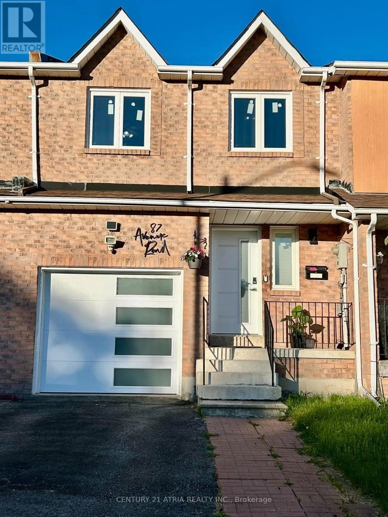 87 Avenue Road, Richmond Hill (North Richvale), Ontario, L4C9N6, Richmond Hill (North Richvale), Ontario — photo 1 of 5