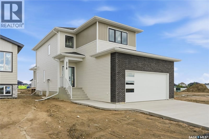 218 Veterans DRIVE, Warman, Saskatchewan, S0K0A1, Warman, Saskatchewan — photo 1 of 5