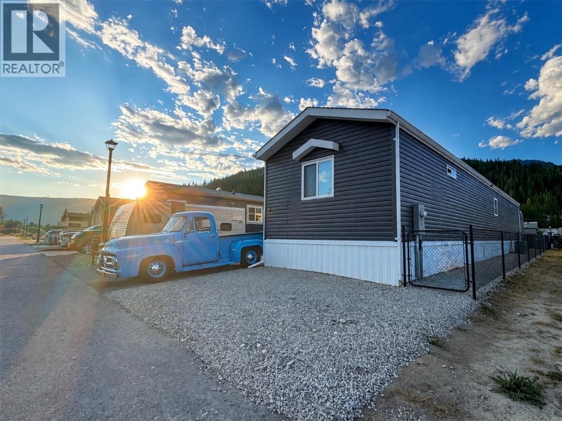 #24 1705 Hillier Road East, Sicamous, British Columbia, V0E2V4, Sicamous, British Columbia — photo 1 of 5