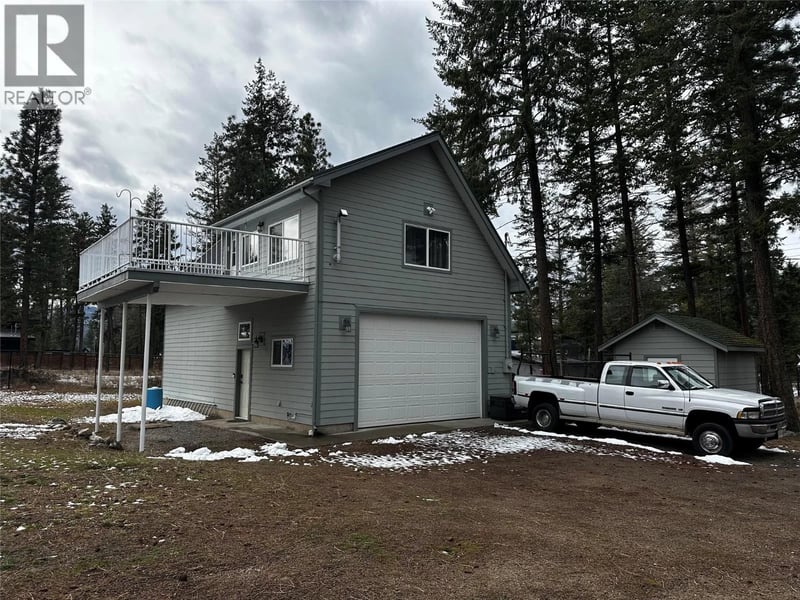 7245 Dunwaters Road, Kelowna, British Columbia, V1Z3W4, Kelowna, British Columbia — photo 1 of 5
